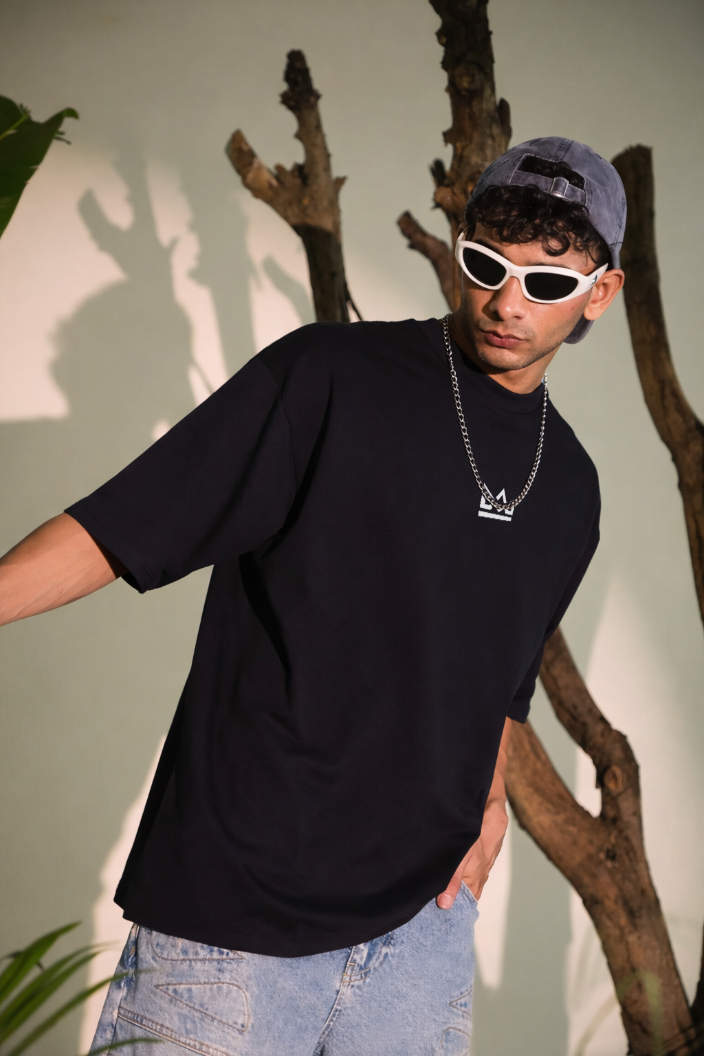 Essential Oversized Black Tee
